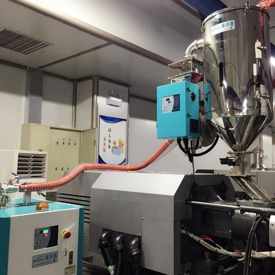 自動 30L / H プラスチック脱湿乾燥機 45C 空気出口温度 先進的な乾燥剤乾燥機