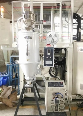 30-6000T インジェクション 鋳造 プラスチック ホッパー ドライヤー 多様な直径