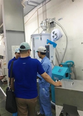 1つの密集したプラスチック ホッパー積込み機のより乾燥した真空ODL-80に付き2つ