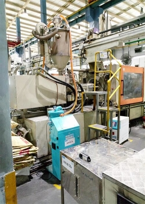 プラスチックペレット輸送のためのPLC制御自動ロード機