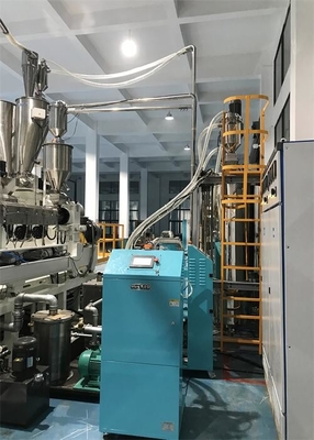 注入の放出のための分けられたプラスチック真空の自動積込み機の送り装置