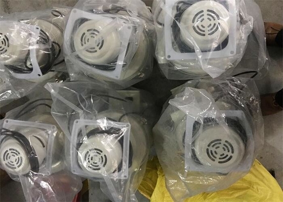 プラスチック樹脂の単一の真空の自動積込み機機械効率200のKg/Hの