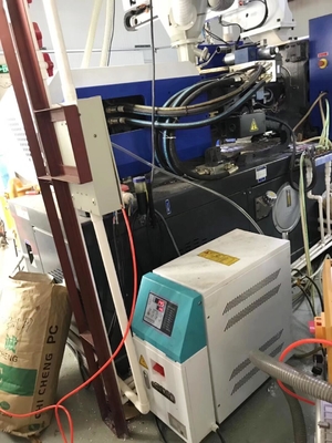 プラスチック注入のためのOMT 380Vの油加熱器型の温度調節器機械