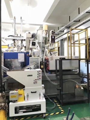 OG-3LSのプラスチックSpruesの欠陥のために産業低速粉砕機の粉砕機の造粒機