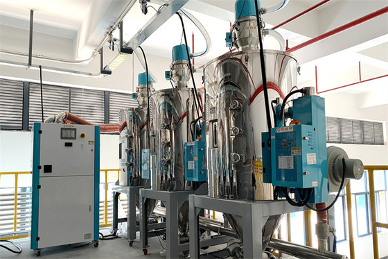 中央物質的な供給システム システムを運ぶプラスチック射出成形の真空