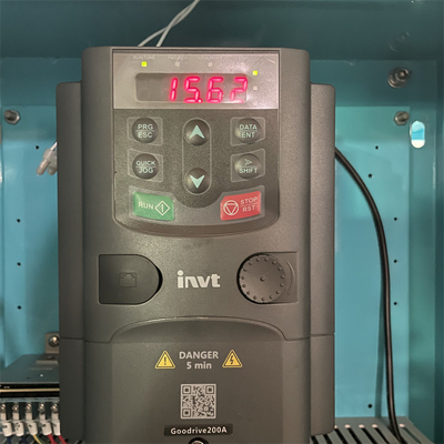 粘着性がある物質的なペットを研ぎ直しなさいクリスタライザーのドライヤーがPLA PA TPUのための閉じたループのSUの鋼鉄を