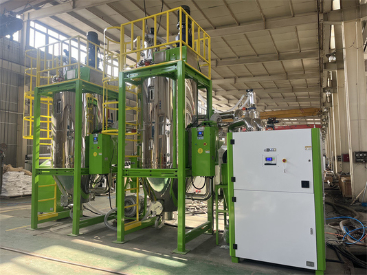 ステンレス鋼脱湿ホッパードライヤー 4-40 Kw プラスチック粒子の乾燥のために