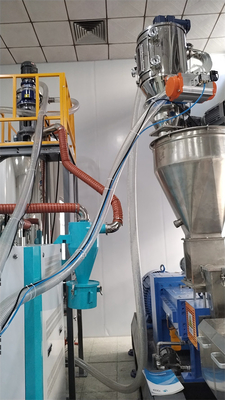 ISO標準脱湿ホッパー乾燥機 容量 40-16000L 4-40 Kw 熱力