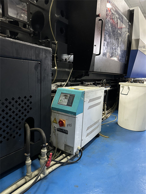 銅管模具温度制御器 50-180°C 1-5 HP 冷却力とポンプ力